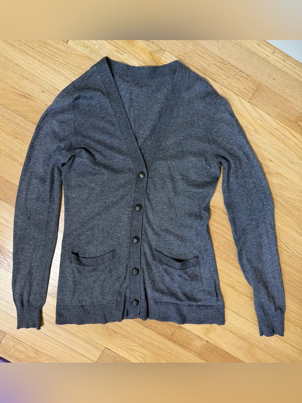 Women’s Gray Ralph Lauren V-Neck Button Cardigan Sweater Small Long Sleeve